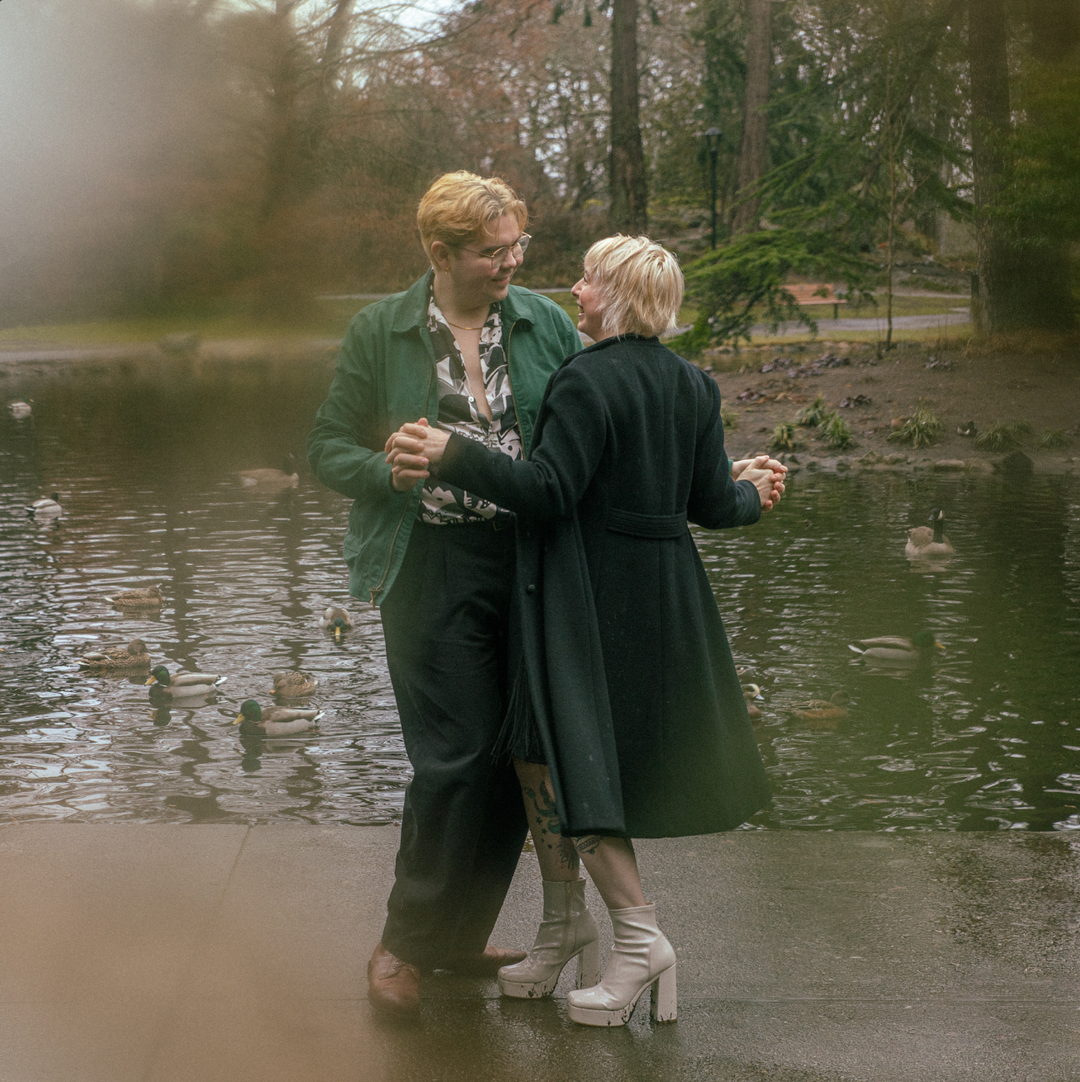 Phoenix + Cassidy: Love in the Rain